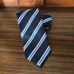 NWOT Jacob Alexander classic navy & light blue men’s tie